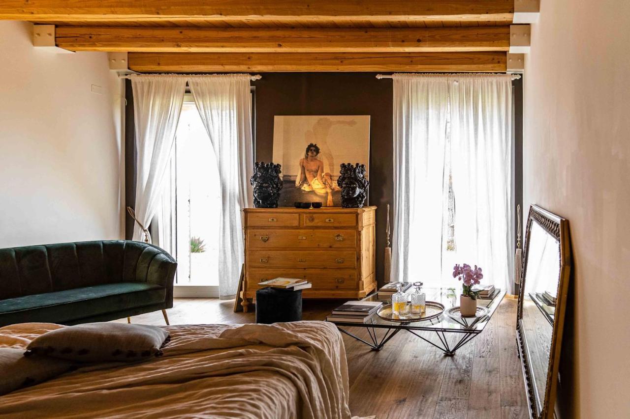 Casavostra - Ambience Suites Ostra Vetere Exteriör bild