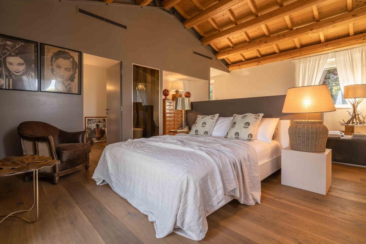 Casavostra - Ambience Suites Ostra Vetere Exteriör bild