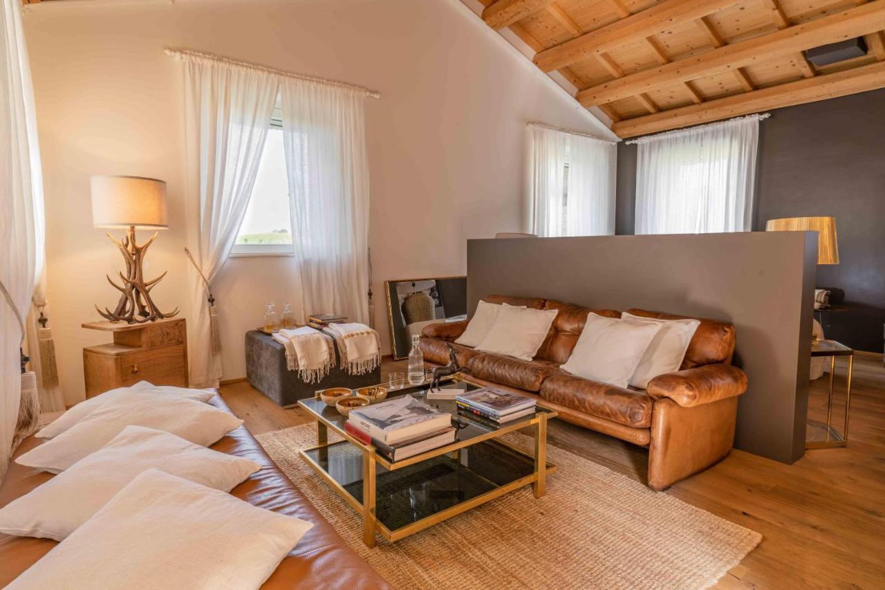 Casavostra - Ambience Suites Ostra Vetere Exteriör bild