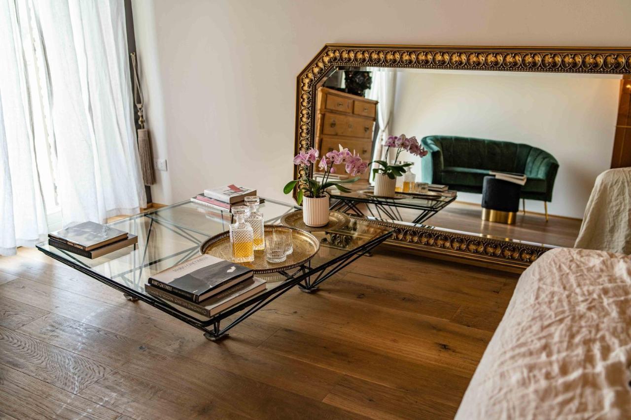 Casavostra - Ambience Suites Ostra Vetere Exteriör bild