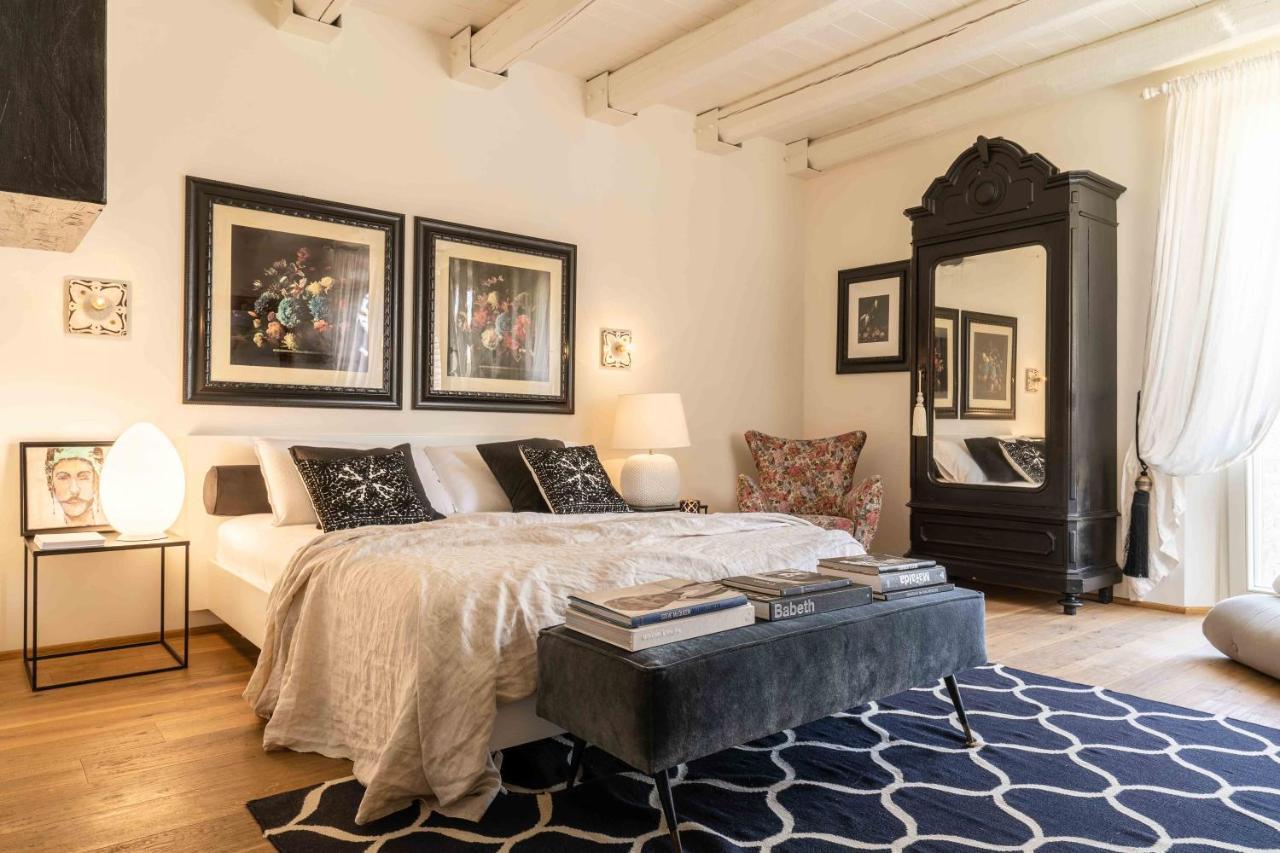 Casavostra - Ambience Suites Ostra Vetere Exteriör bild