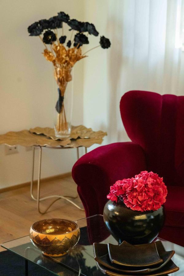 Casavostra - Ambience Suites Ostra Vetere Exteriör bild